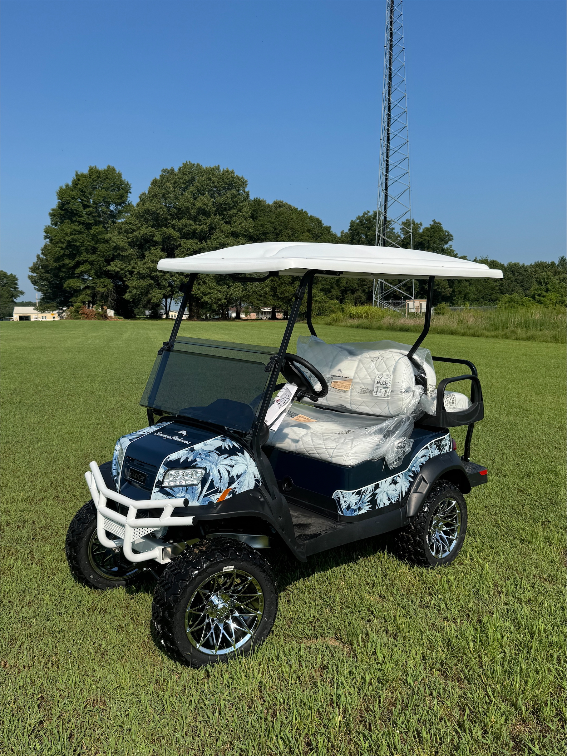 2026 Club Car Tommy Bahama Special Edition - Image 10